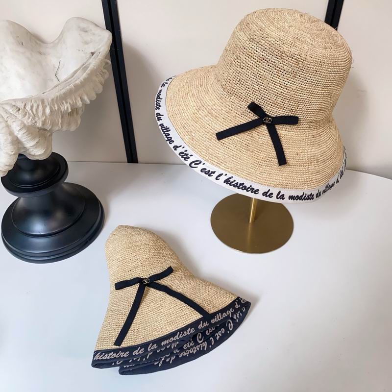 Valentino top hat dx18